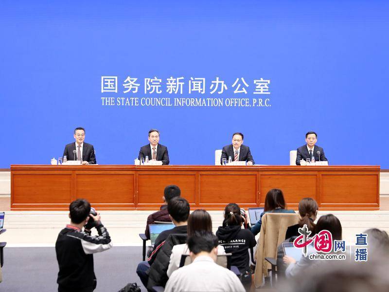 商务部：预计今年我国货物进出口达6万亿美元开云 开云体育APP进出口增量相当于过去10年增量的总和(图1)